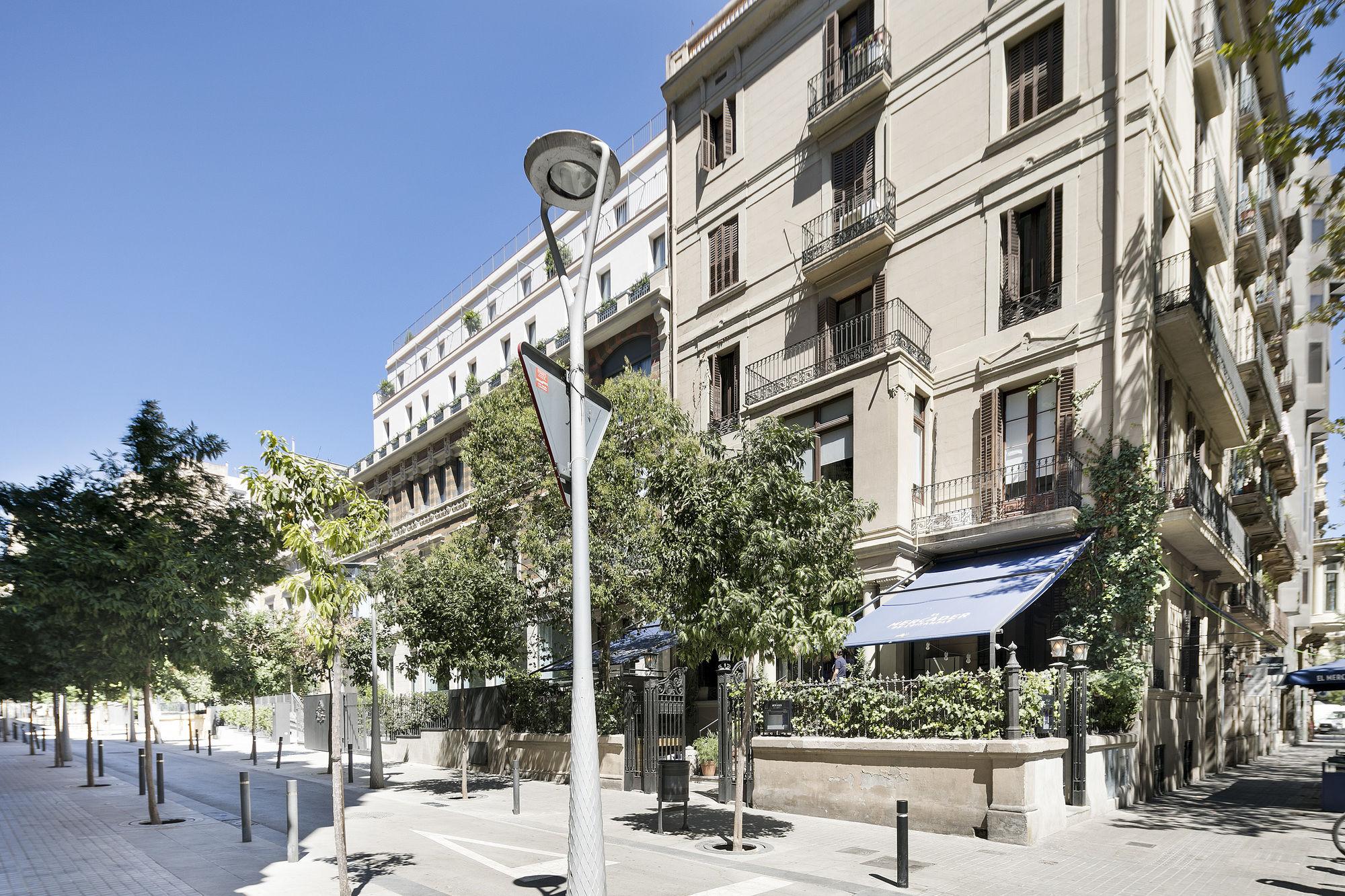 Murmuri Residence Mercader Барселона Экстерьер фото