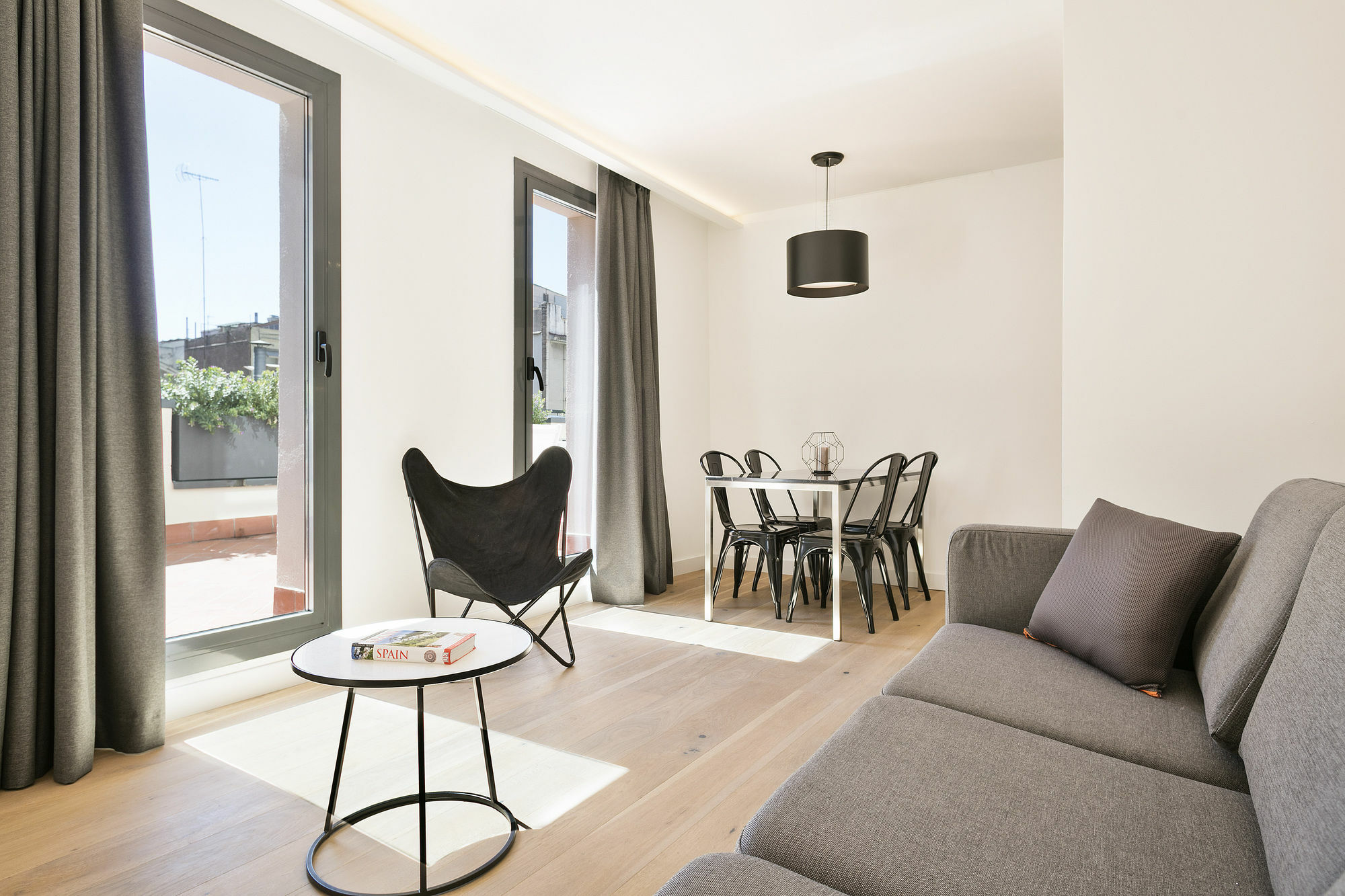 Murmuri Residence Mercader Барселона Экстерьер фото